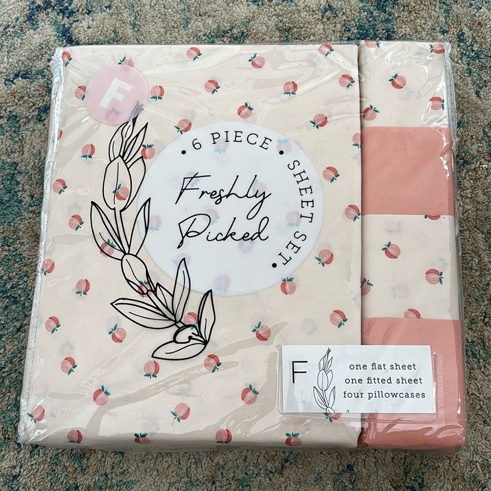 NWT Freshly picked Peach Sheet Set ~Full